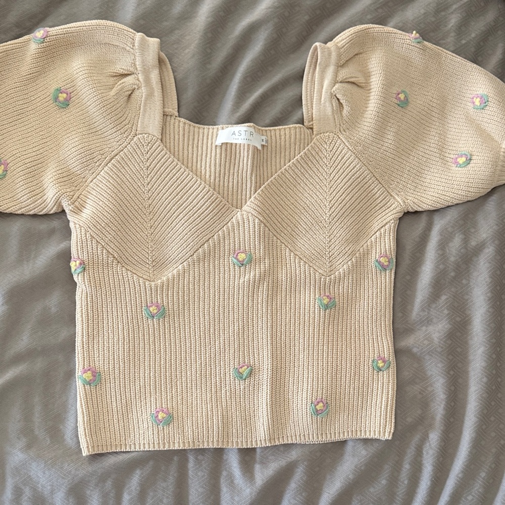 Astr Beige Knit Top with Puff Sleeves and Floral Details